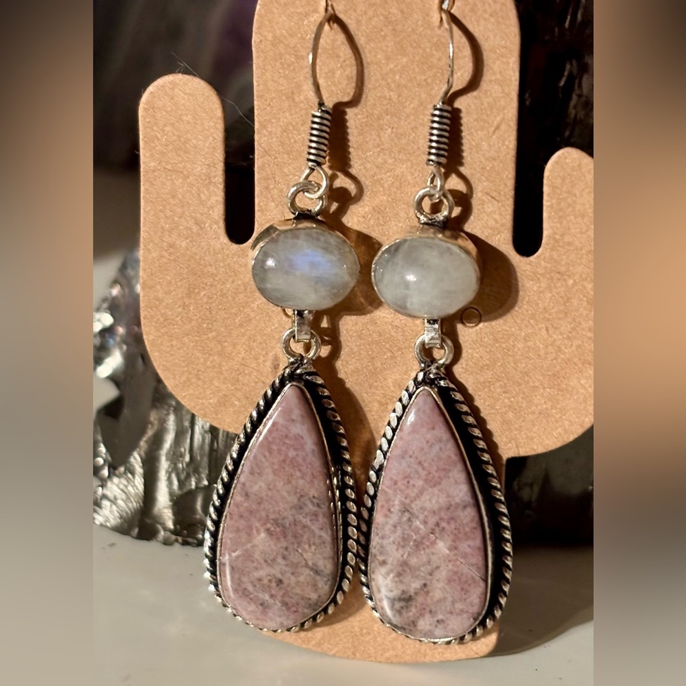 Lepidolite & Moonstone Crystal Earrings – 925 Sterling Silver – Natural Flash